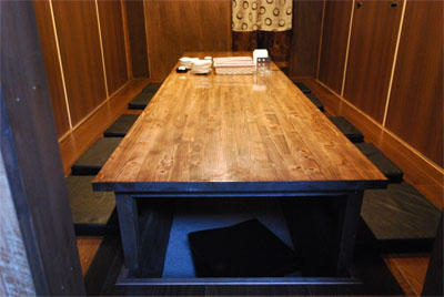 10名